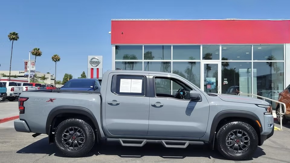 2024 Nissan Frontier